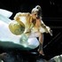 Эпатажная Леди Гага на церемонии вручения "Грэмми". Фото: © REUTERS/ Lucy Nicholson.