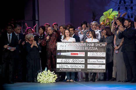 Благотворительное шоу топ-стилистов мира Alternative Hair Show 2011. Фото: © РИА Новости. Елизавета Азарова.